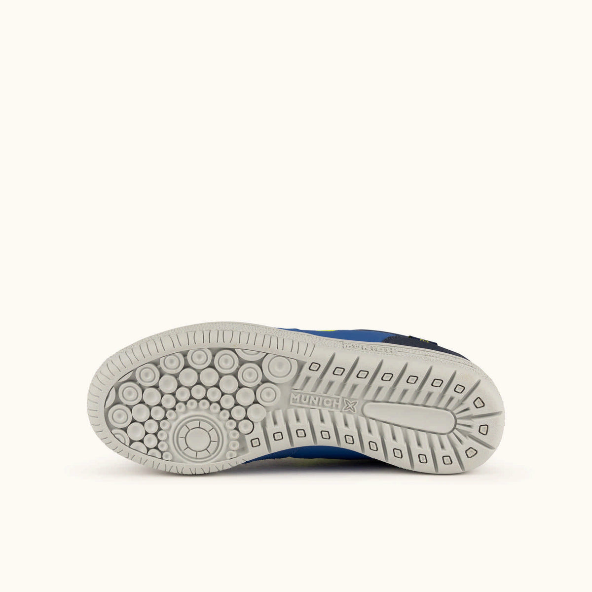 Zapatilla de fútbol sala MUNICH G3 468 azules y amarillo flúor.