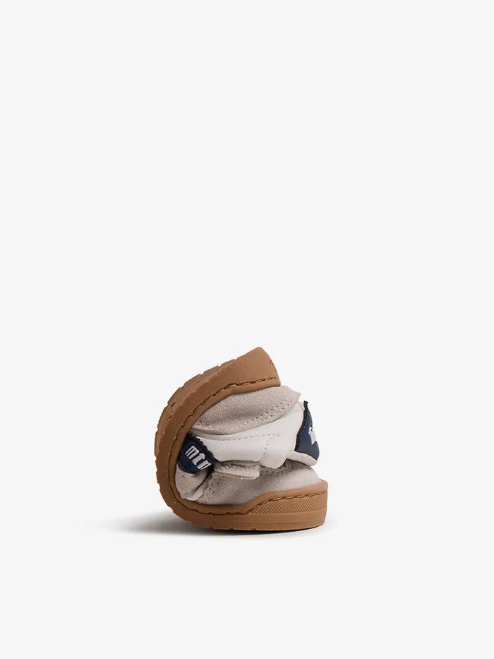 Zapatilla casual Mustang Azul Marino Barefoot Blanca