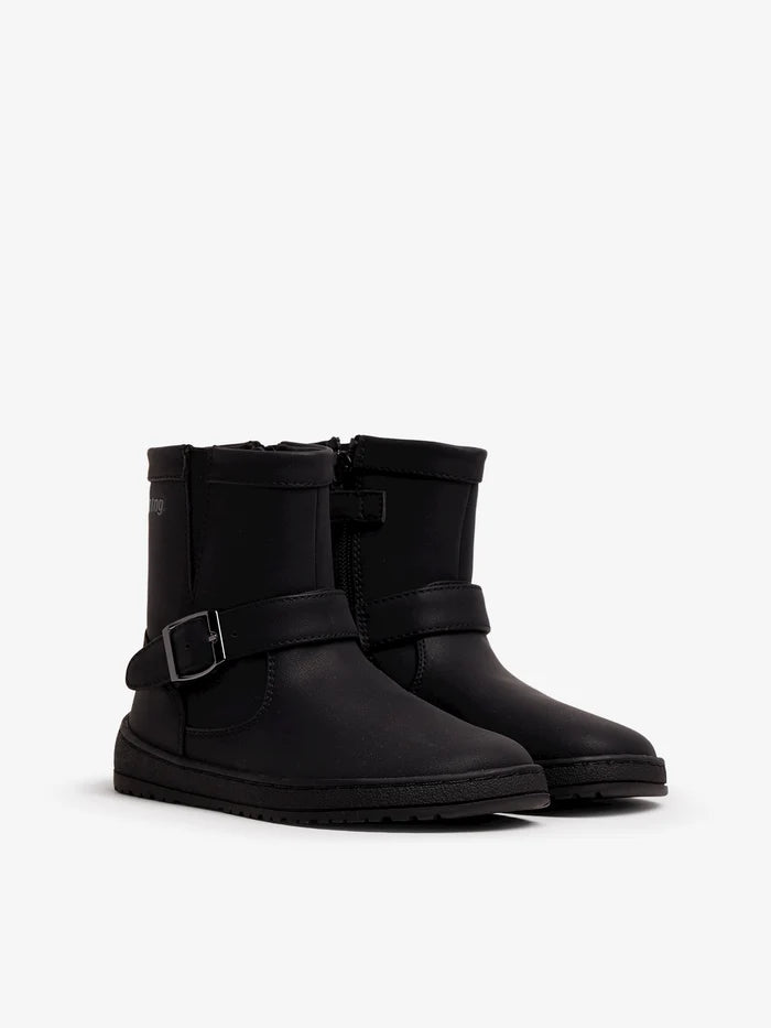 Bota con cremallera y hebilla barefoot