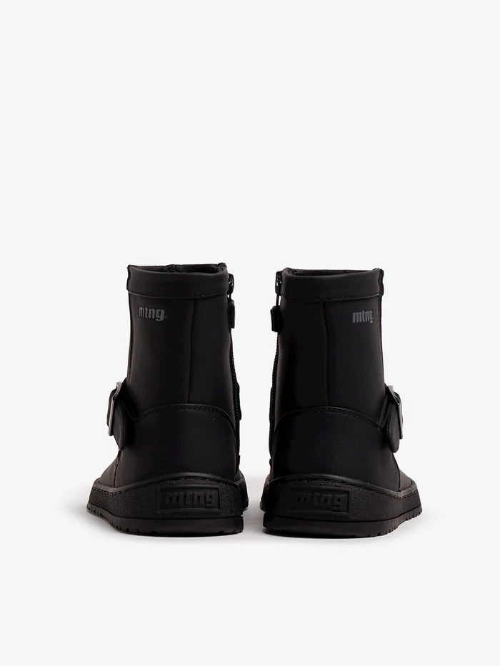 Bota con cremallera y hebilla barefoot