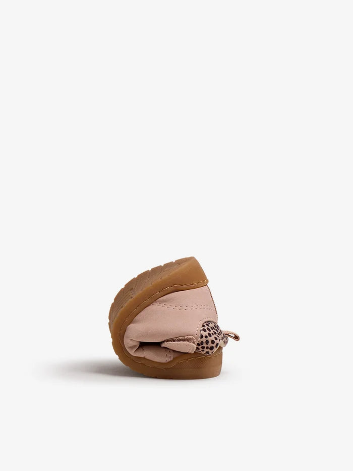 Botín velcro nude animal barefoot