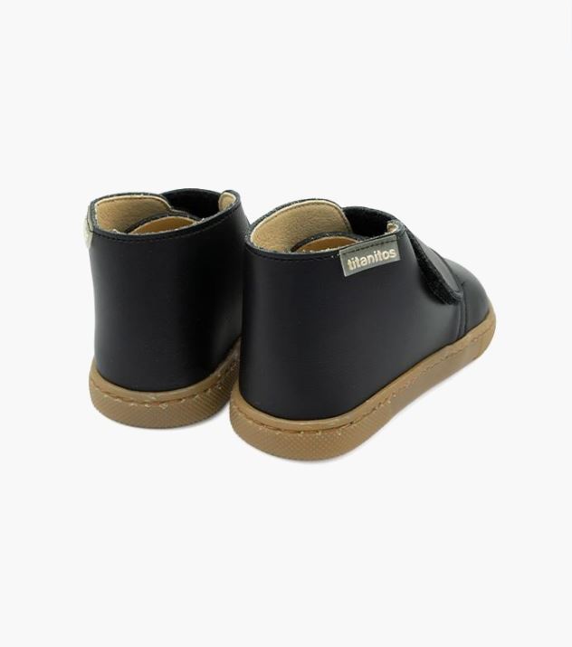 Botín liso con velcro barefoot