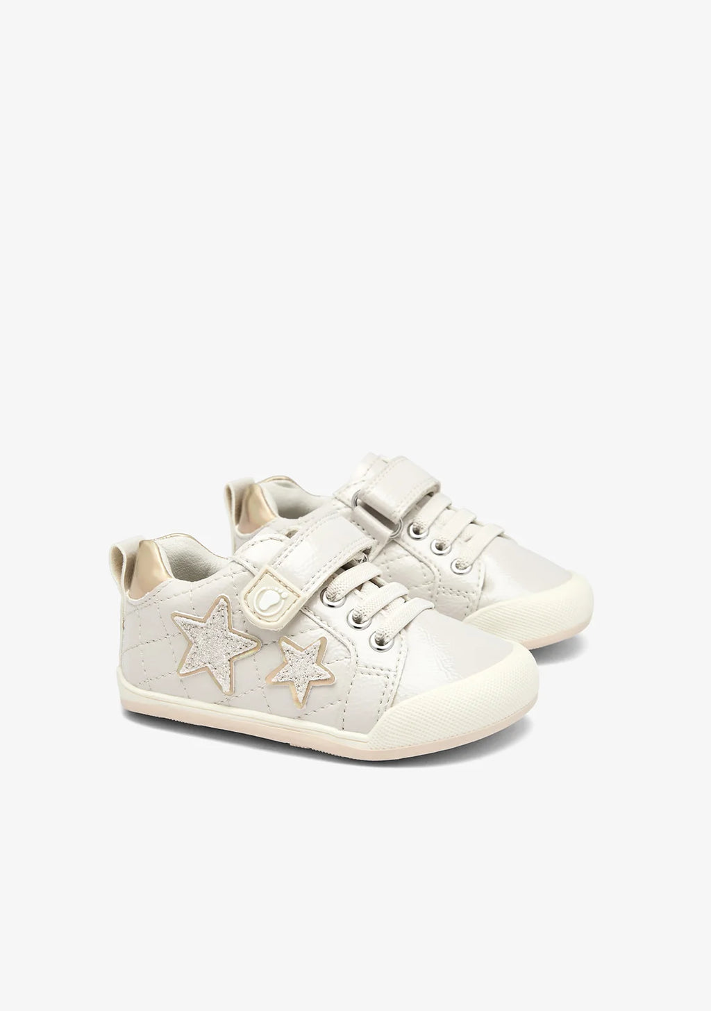 Zapatilla casual estrellas respetuosa