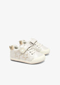 Zapatilla casual estrellas respetuosa